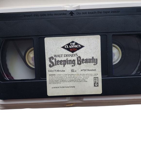 Walt Disney’s Sleeping Beauty VHS Tape 1997 The Classics Black Diamond Clamshell - Picture 7 of 9